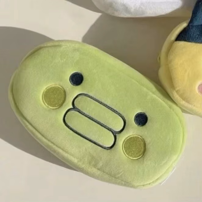 Electronic pet pencil case, the pencil case, stationery, elementary school storage bag, makeup bag, portable for going out