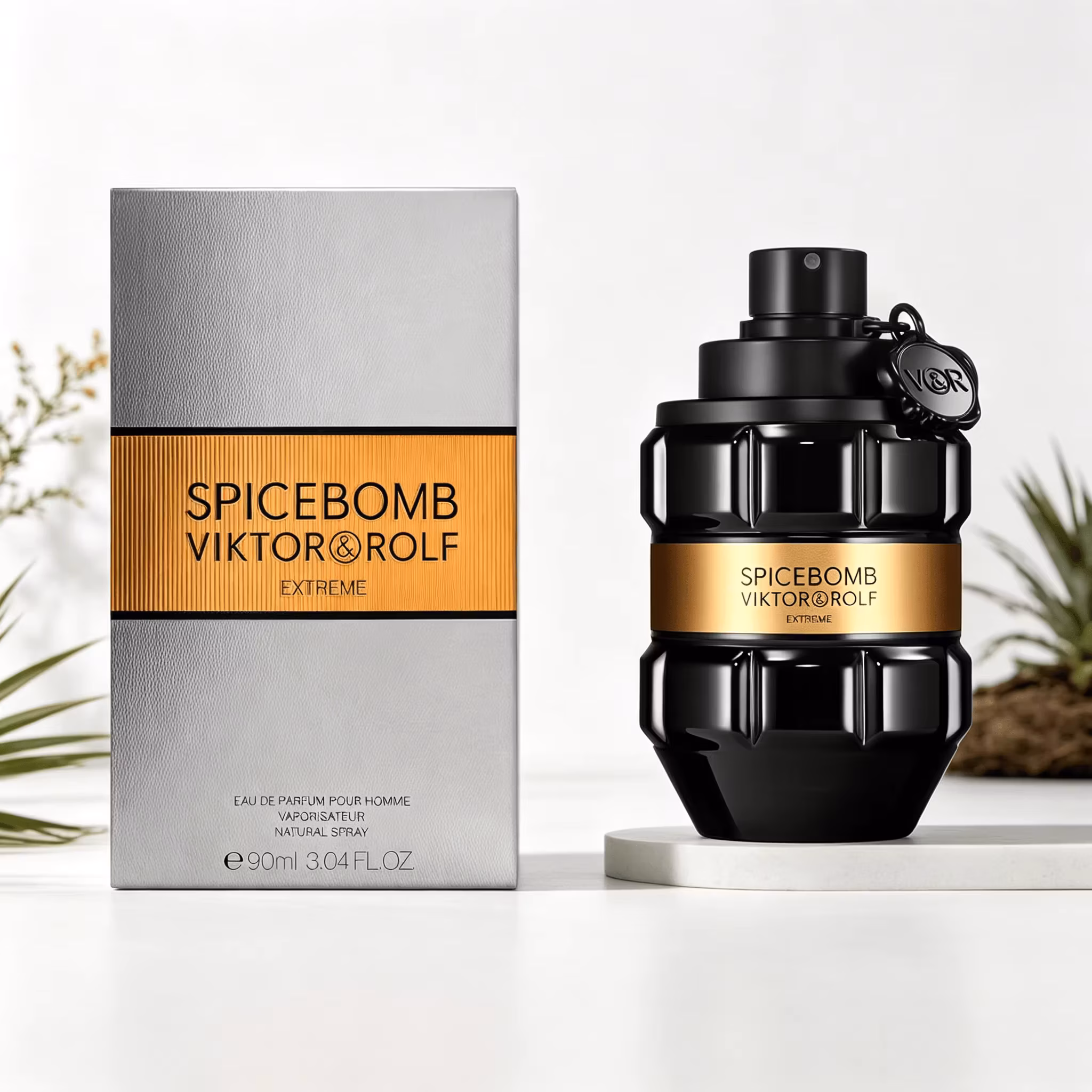 Viktor & Rolf Spicebomb Extreme Men Edp Perfume Rich Spicy Warm Tobacco Scent Matte Black Geometric Bottle Luxury Gold Band Gift Perfume for Him