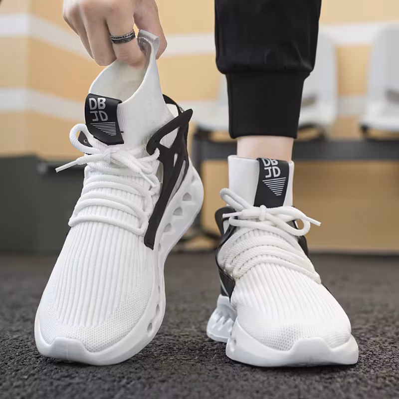 Trendy Men High Sock Shoes Breathable Mesh Thick Sole Trend Man Sneakers Fashion Youth Casual Running Sports Shoes for Men