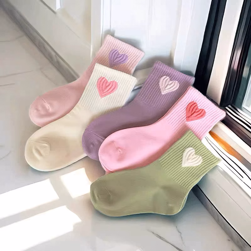 5 Pairs Children's Socks Girls' Socks Mid Tube Socks Autumn/Winter Love Cute Versatile Casual Socks