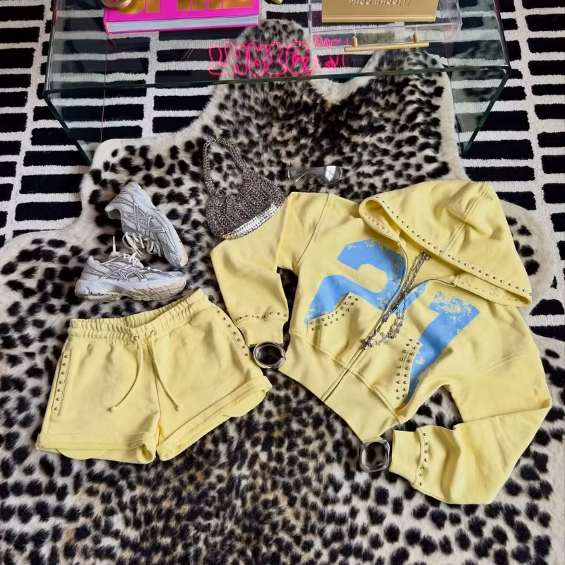 2 Pcs Hoodie Co-ords Yellow Mellow Athletic Set Rivet 21 Print Graphic Sweatsets Y2K Retro Hoodie Summer Shorts Women Sport Sets