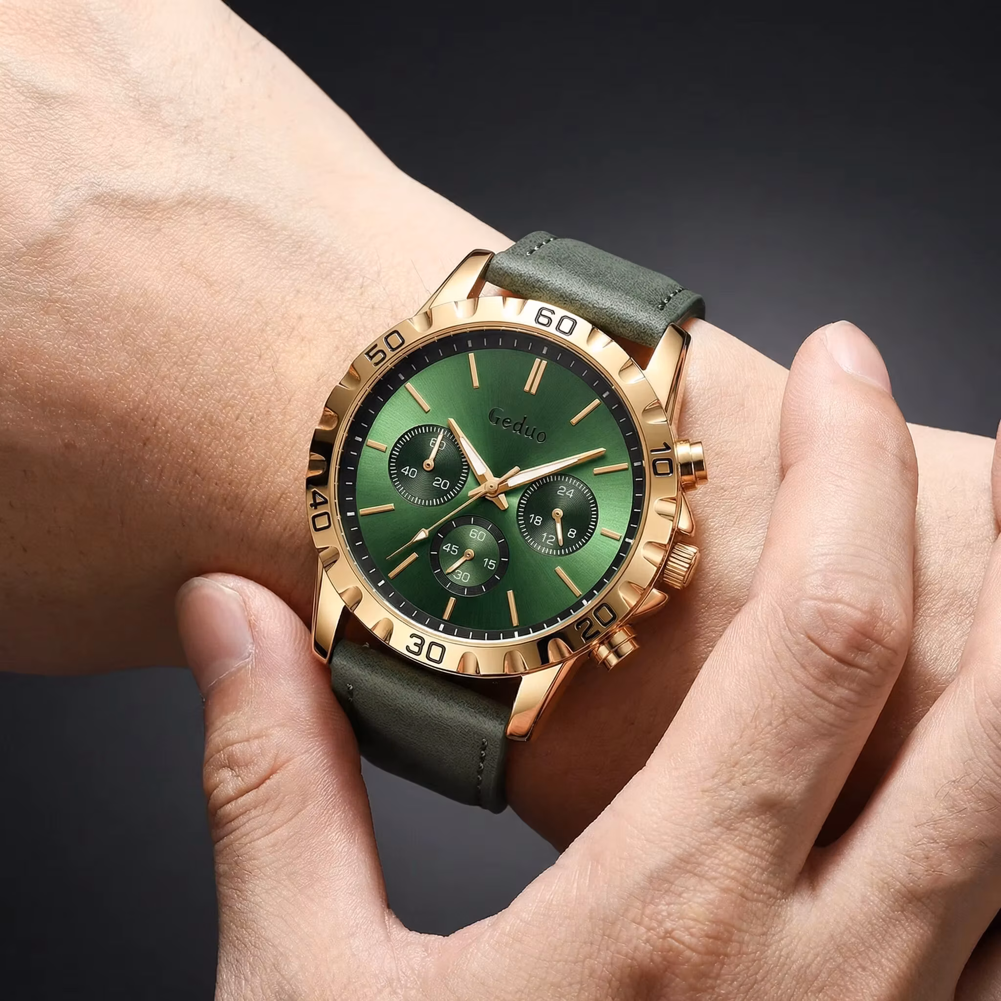 Arrival Fashion Leather Strap Men's Wristwatch High Quality
