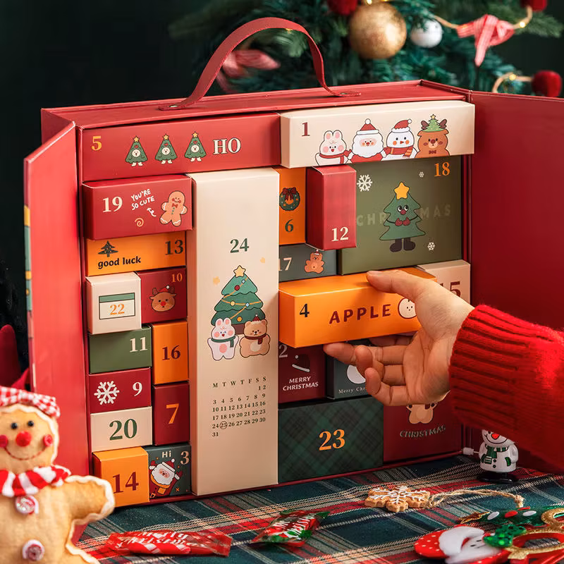 24-Day Diy Christmas Countdown Advent Calendar; Comes with Blank Cardboard Treasure Boxes for Personalization