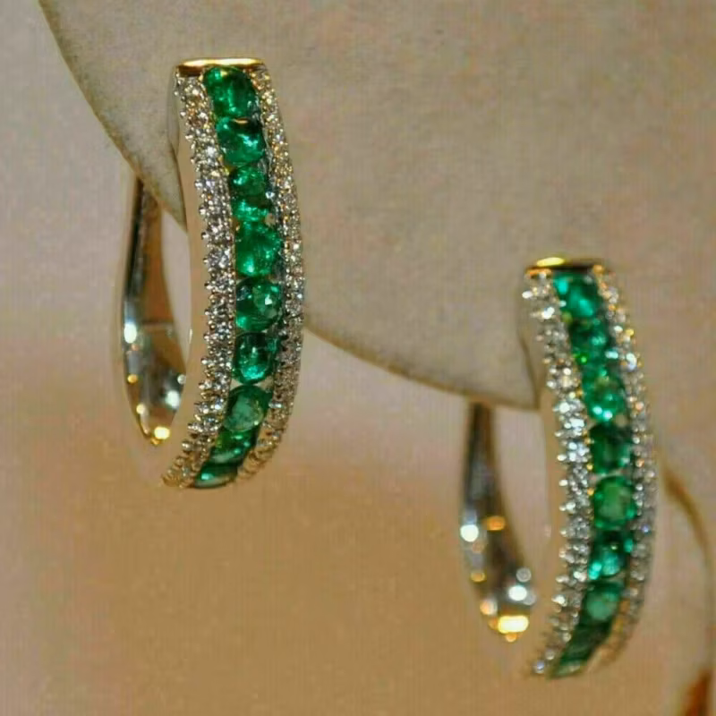 High End U-shaped Earrings with Micro Inlaid Synthetic Emerald Earrings, Featuring Socialite Style Jewelry, As A Christmas Heart