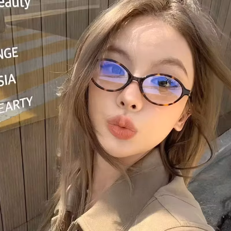 Vintage Oval Sunglasses Women Luxury Brand Designer Small Oval Anti Blue Light Glasses Retro Fashion Men Leopard Eyegalsses