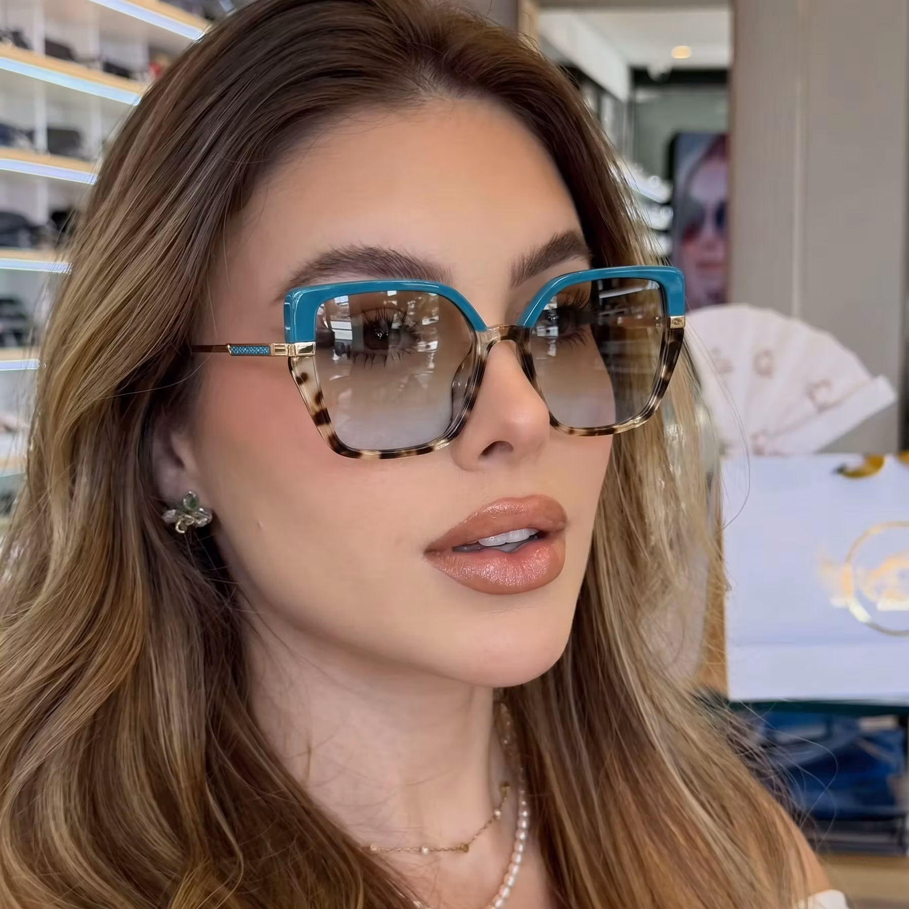 Color block color contrast cat's eye flat lens anti-blue light glasses frame trend sunglasses high sense