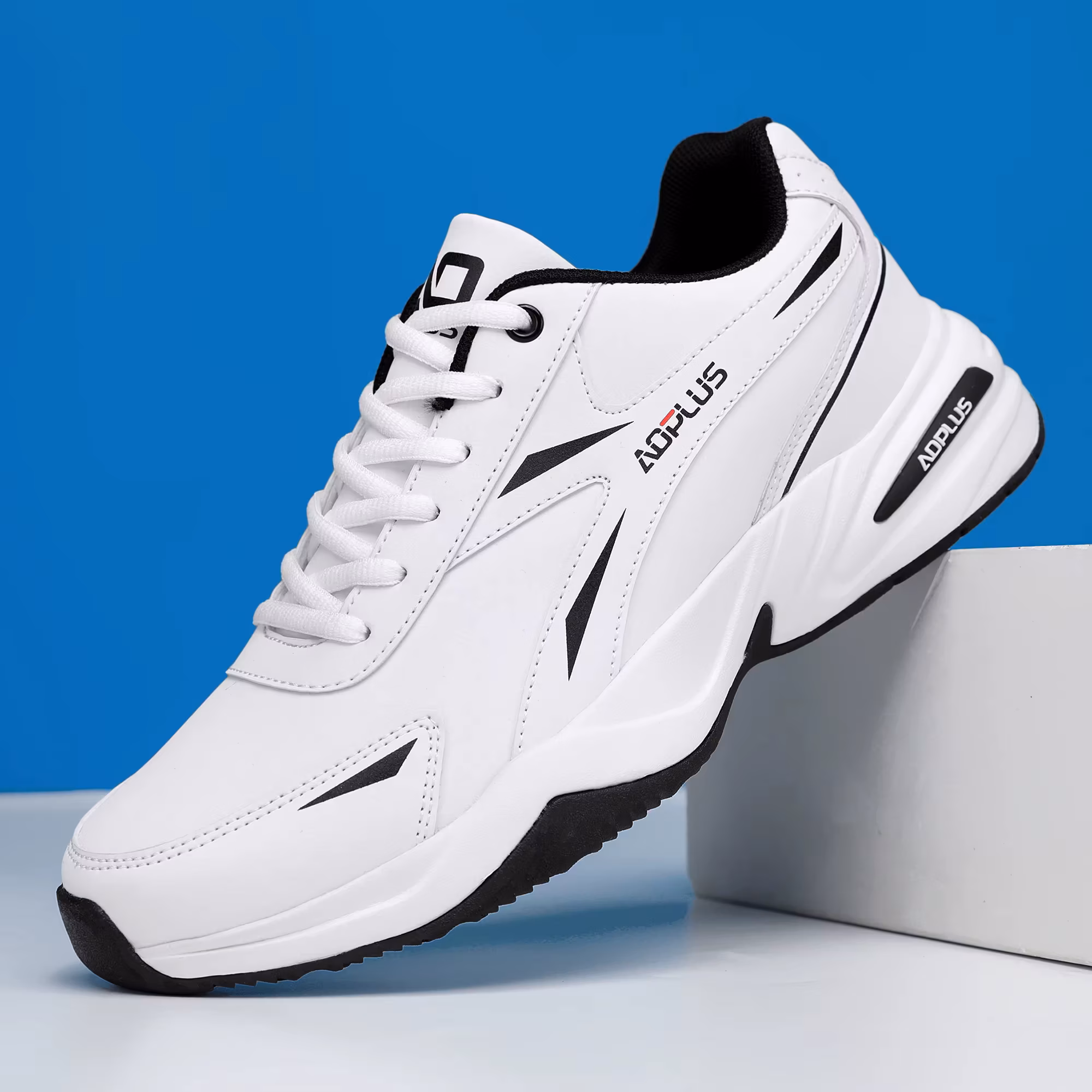 Men's Fashionable sports casual sneakers, Suitable for Outdoor Hiking, Comfortable lace-up Style, ideal for adventure White