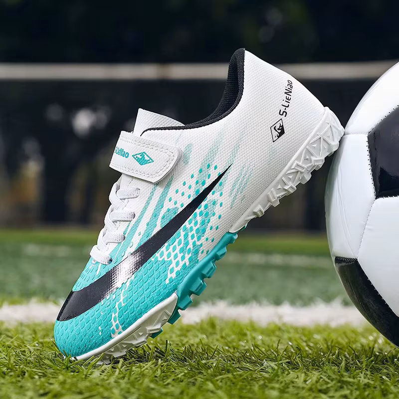 Boys Soccer Cleats Anti Slip Children Football Boots Fashion Kids Sneakers Outdoor Hard Court Youth Turf Shoes Sports Shoe