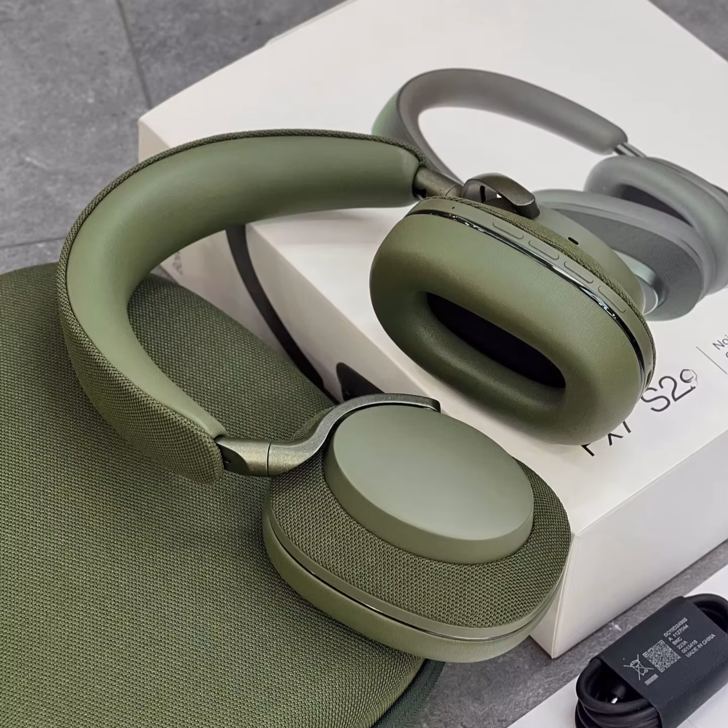 PX7S2 Over-Ear Wireless Bluetooth Headphones High-Fidelity Hifi Call True Noise-Canceling Headset PX8