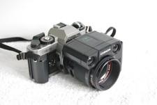 Appareil photo argentique Chinon CE-5 et son zoom 3570 mm double infra-rouge