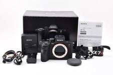 Appareil photo sans miroir noir Sony a7R V ILCE-7RM5 SC 1 827 comme...