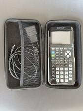 Texas Instruments TI-84 Plus CE-T Taschenrechner mit Ladekabel