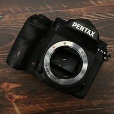 Appareil photo reflex numrique noir Pentax K-1 Mark II ShutterCount 22209...
