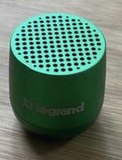 Mini enceinte Bluetooth portable verte compacte USB Lexon avec pub Legrand