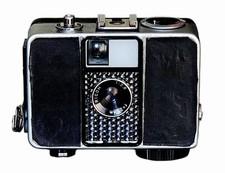 Appareil photo argentique demi-cadre automatique Ricoh 25 mm f2,8...