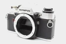 Exc5 Botier dappareil photo reflex argentique 35 mm argent OLYMPUS...