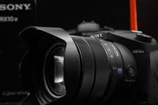Sony Cyber-Shot RX10 IV 20.1MP Appareil Photo Numrique DSC-RX10M4 US STOCK...